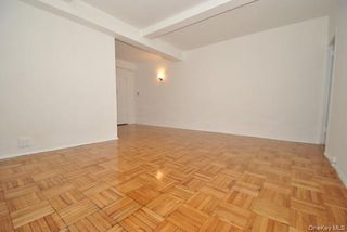 1501 Metropolitan Avenue #11G, Bronx, NY 10462
