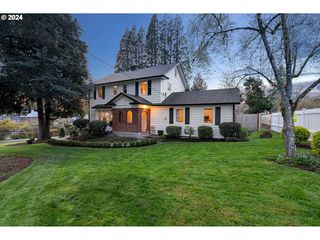 3915 SE Concord Rd, Milwaukie, OR 97267