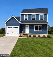 207 Sumner St, Buena, NJ 08310