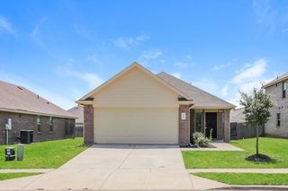 1608 Dove Cir, Ennis, TX 75119