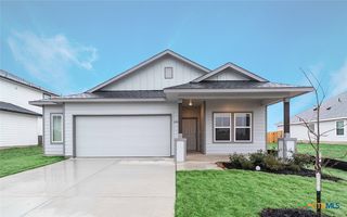 200 Angus Dr, Seguin, TX 78155