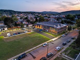 330 N  Wyomissing Ave #210, Reading, PA 19607