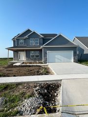 91 Shiloh Dr, Savoy, IL 61874
