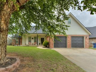 324 E  Charlotte Ter, Mustang, OK 73064