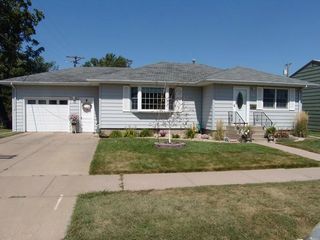 535 14th St SE, Huron, SD 57350