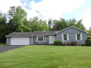 203 Sutton Drive, Windsor Locks, CT 06096