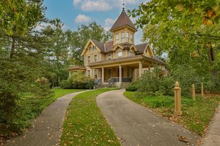 201 South Kane STREET, Burlington, WI 53105