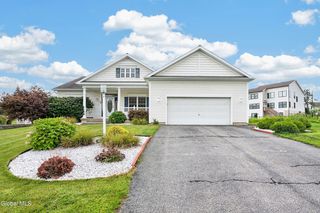 39 Schwaber Drive, Niskayuna, NY 12309