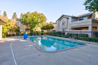 2061 E  Spruce Ave #2B-2Ba-1100Sqft, Fresno, CA 93720