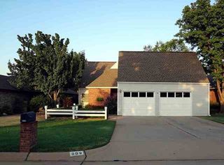 909 S  Greystone St, Stillwater, OK 74074