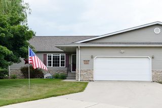 418 S  4th St, Osage, IA 50461