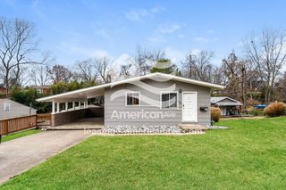 137 Courtland Pl, Collinsville, IL 62234