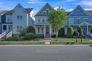 1208 Chalk Maple Dr, Cary, NC 27519