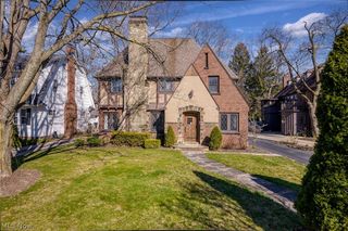 3357 Ardmore Rd, Shaker Heights, OH 44120