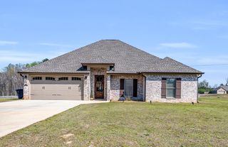 338 Abbey Rd, Caledonia, MS 39740