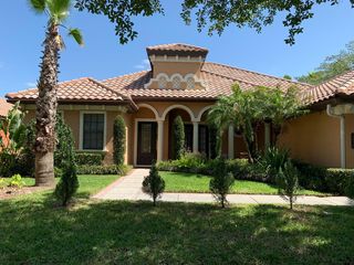 8314 Windsor Bluff Dr, Tampa, FL 33647