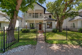 1204 W  39th St, Austin, TX 78756