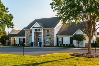 811 Polo Rd #318, Columbia, SC 29223