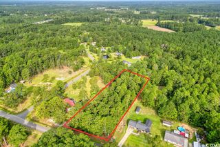 5330 Tweety Ave., Conway, SC 29527