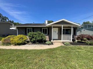 9946 McKelvey Rd, Cincinnati, OH 45231 - See Est. Value