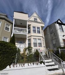 453 E 23Rd St, Paterson, NJ 07514