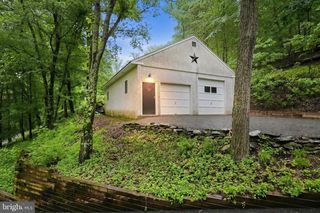 602 Grubbs Mill Rd, West Chester, PA 19380