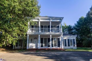 300 Maxfield Dr, Paducah, KY 42001
