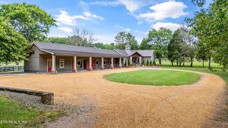300 County Road 571, Englewood, TN 37329