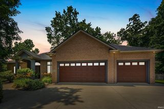 8006 Lawton Oaks Ct, Fort Wayne, IN 46835