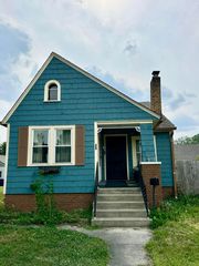 575 Wrexham Ave, Columbus, OH 43223