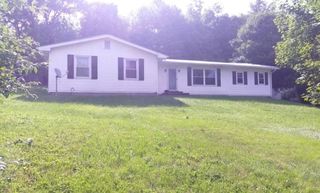 711 Circle Dr, Grayson, KY 41143