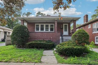 17064 Shea Ave, Hazel Crest, IL 60429