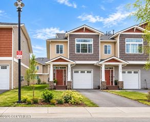 1473 Shallow Pool Dr #J1, Anchorage, AK 99504