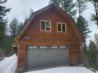 114 Middle Fork Ln, Hungry Horse, MT 59919