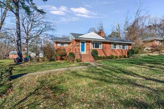 8814 Trevillian Rd, North Chesterfield, VA 23235