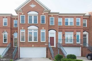 13559 Flowerfield Dr, Potomac, MD 20854