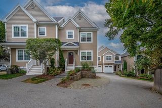 210 S  Quinsigamond Ave #2, Shrewsbury, MA 01545