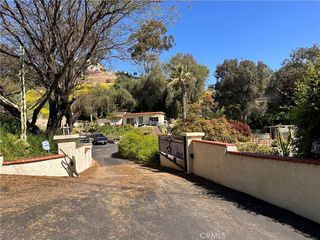 419 Vista Del Llano Dr, La Habra Heights, CA 90631