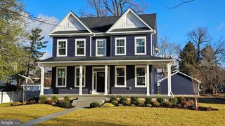 409 Lippincott Ave, Riverton, NJ 08077