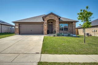 412 Saratoga Ln, Ponder, TX 76259