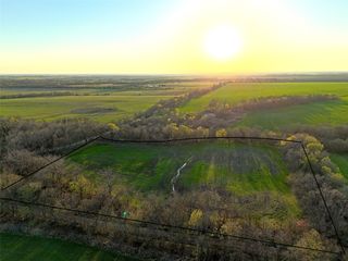 200 County Road 3525, Honey Grove, TX 75446