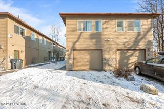 1122 Latouche St #B, Anchorage, AK 99501