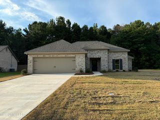 206 NW Dolly Ln, Magee, MS 39111