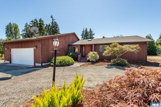 33 Pebble Way, Sequim, WA 98382