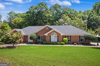 502 Wedgepark Dr, McDonough, GA 30252