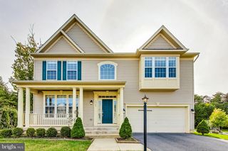 15165 Santander Dr, Gainesville, VA 20155
