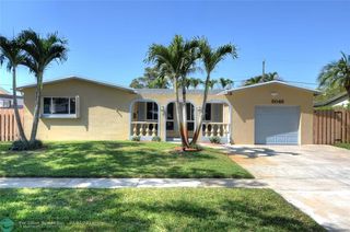 5049 SW 88th Ter, Cooper City, FL 33328