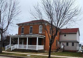 304 S  Monroe St, Lancaster, WI 53813