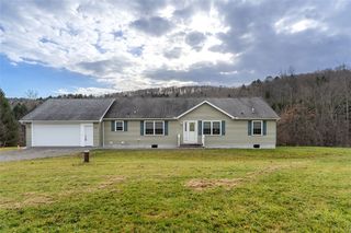 265 Lewis St, Endicott, NY 13760