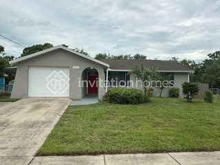 16033 Villa Dr, Hudson, FL 34667